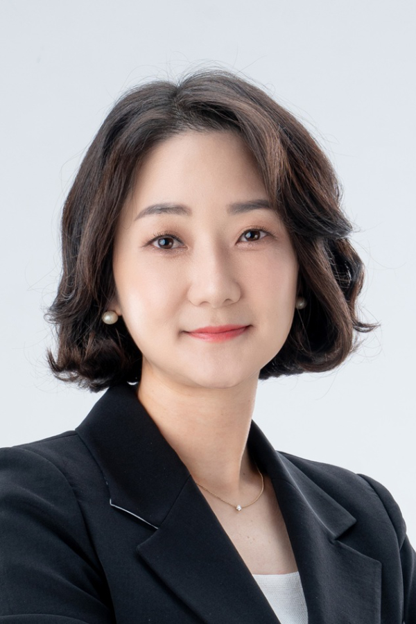 남신은